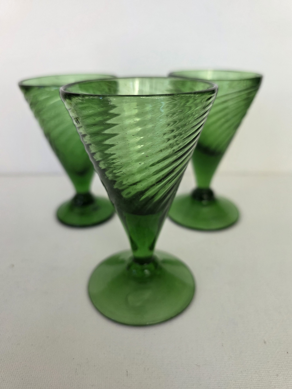 Vintage Emeral Green Swirled Glass Dessert & Cocktail Goblet - Set of 3